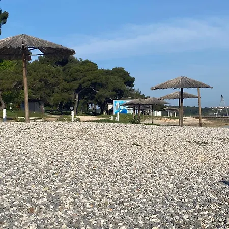 Mobilheim-pia Superb, Mit Pool, Für Familien Mit Kindern * Banjole