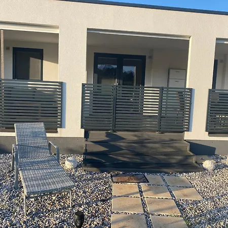 Mobilheim-pia Superb, Mit Pool, Fuer Familien Mit Kindern * Banjole