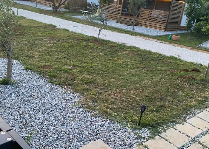 Mobilheim-pia Superb, Mit Pool, Fuer Familien Mit Kindern * Banjole