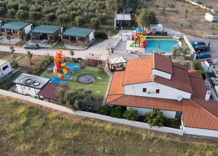 Lejlighed Mobilheim-pia Superb, Mit Pool, Fuer Familien Mit Kindern